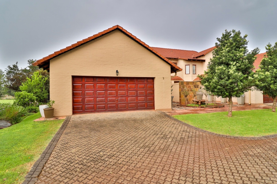 To Let 3 Bedroom Property for Rent in The Coves North West